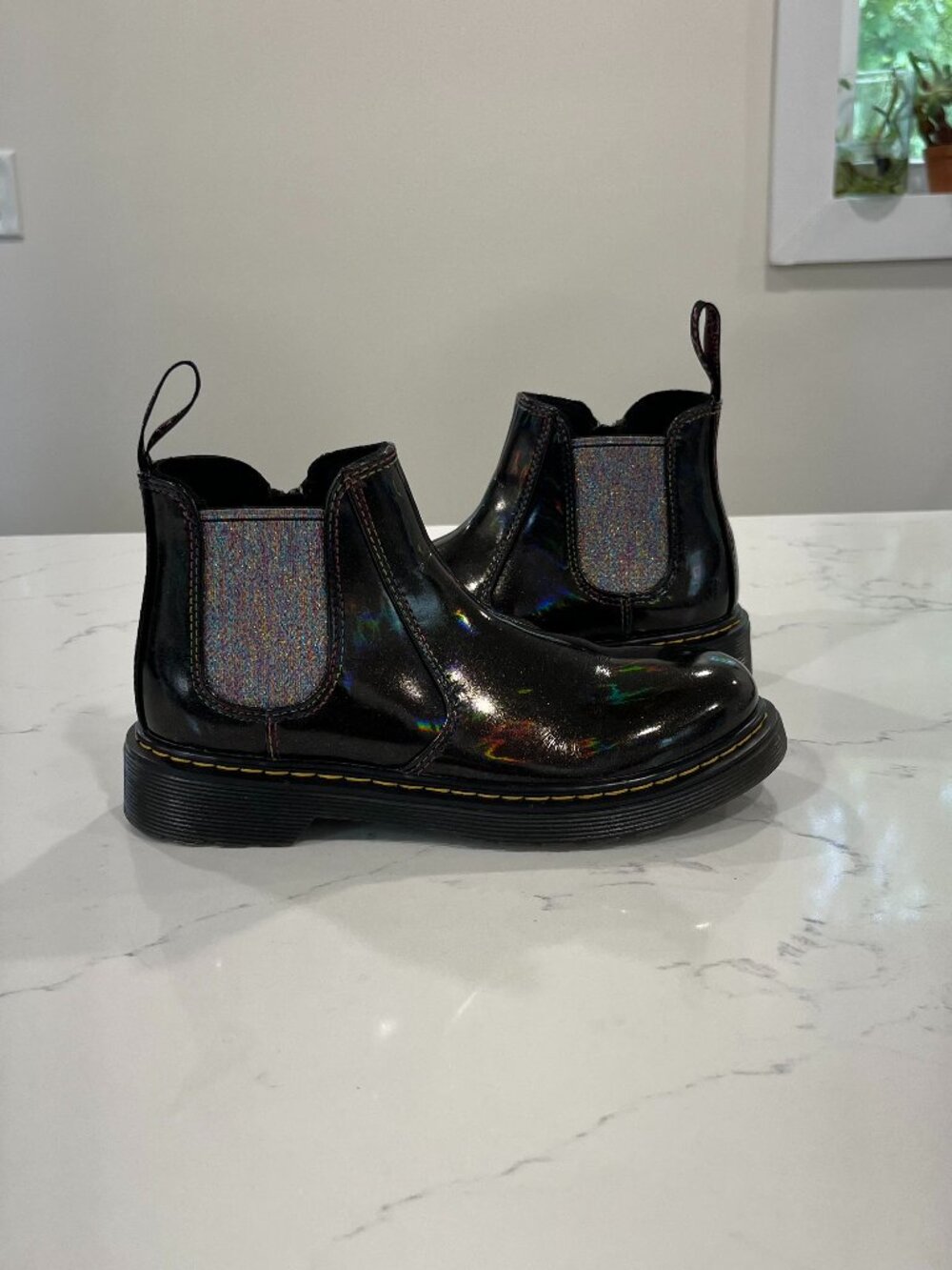 Dr Martens Junior 2976 Sparkle Rays Chelsea Boots Size 3